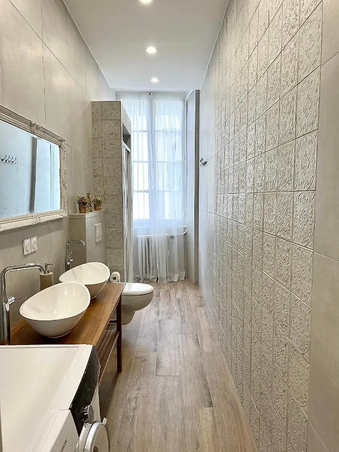 Lägenhet Appartement D Exception 100M2 Avec Parking - Centre Historique Chambéry