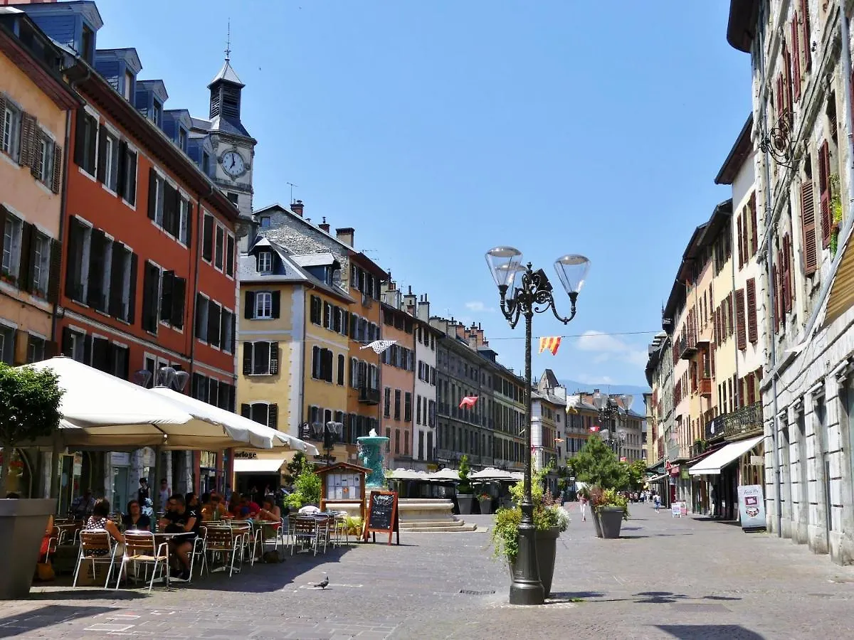 Appartement d’Exception 100m2 - Hypercentre avec PARKING Chambéry